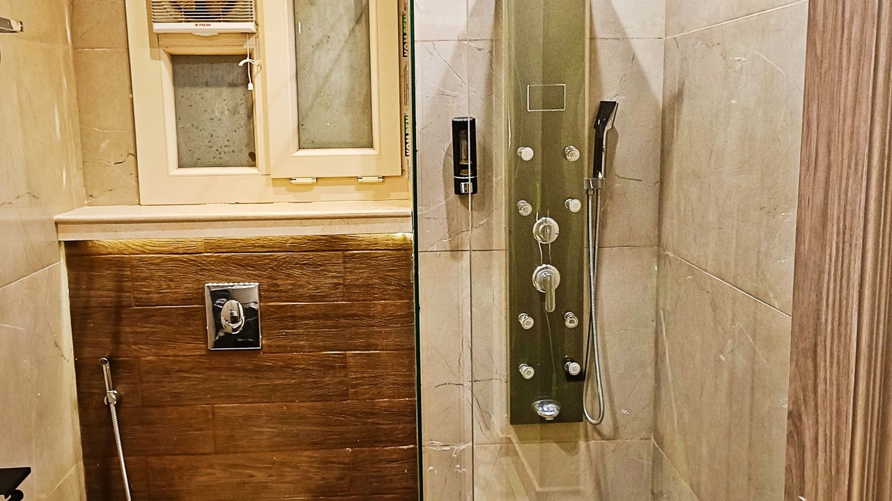 Photo of Bathroom in Sheikh Zayed City