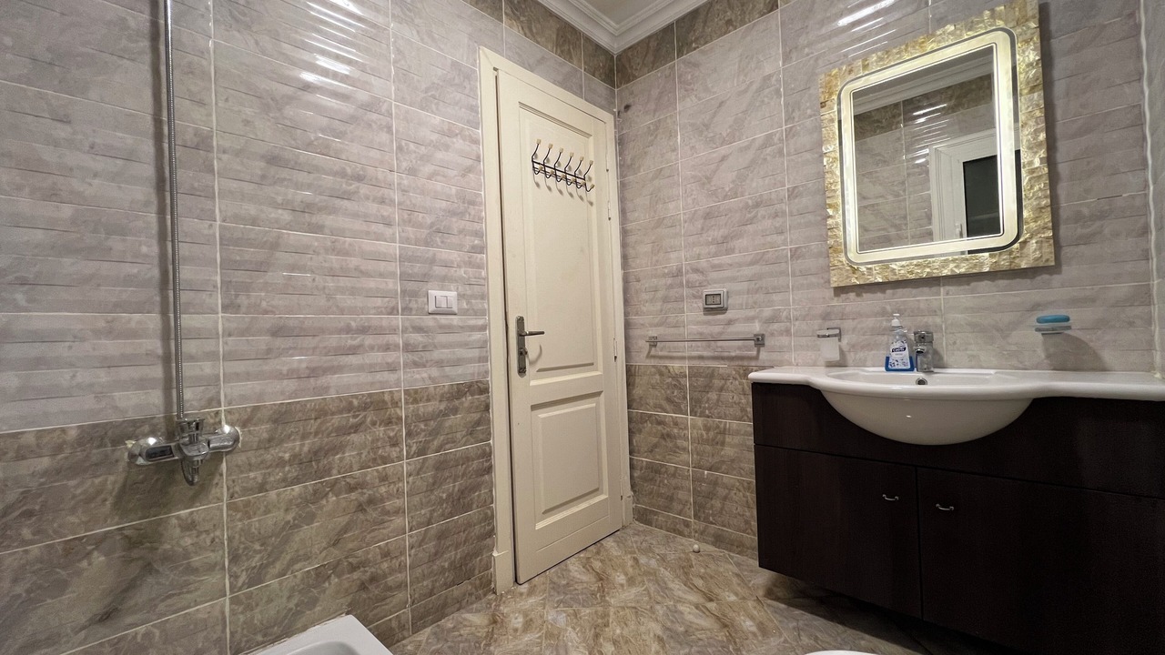 Photo of Bathroom in Al-Khalifa