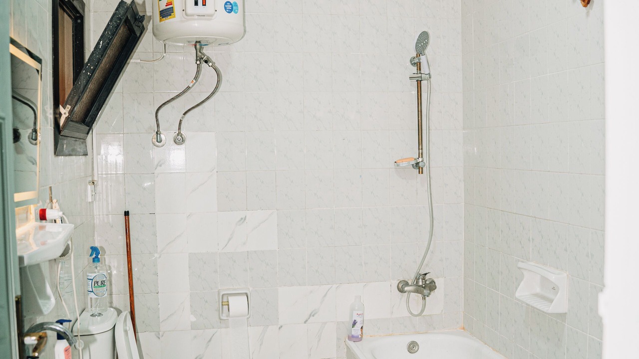 Photo of Bathroom in Yusuf as-Sidiq