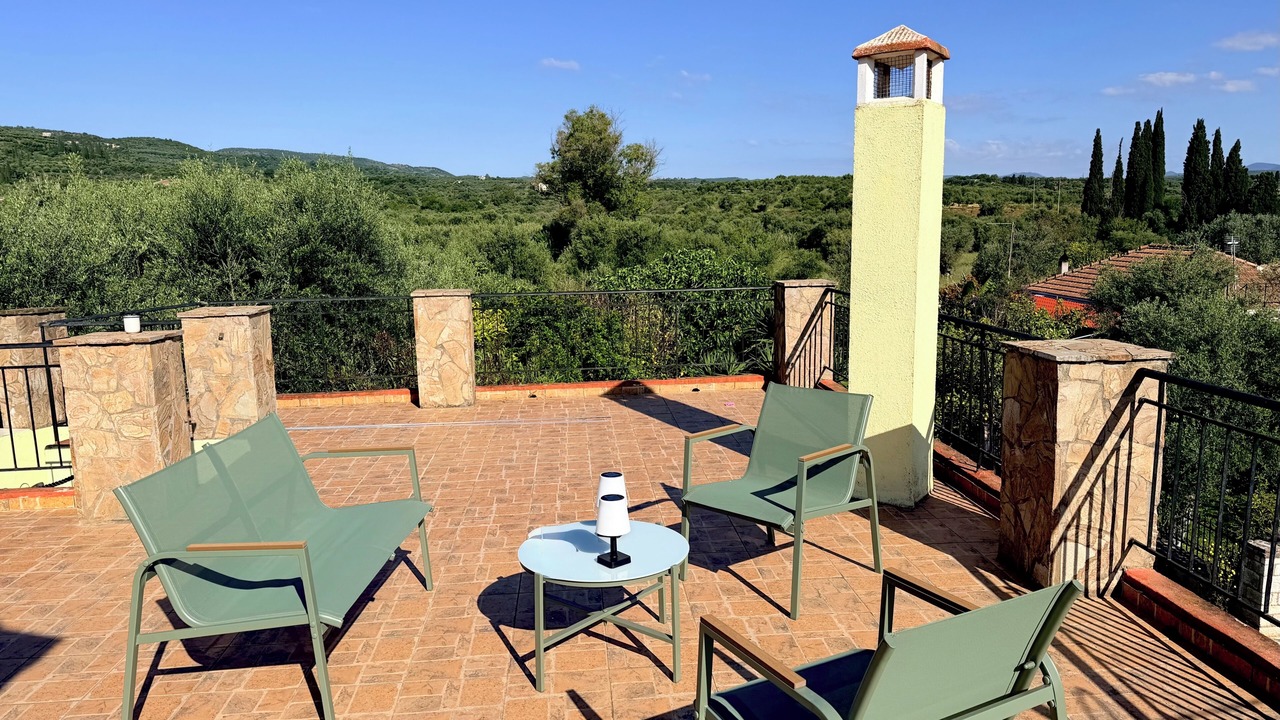 Photo of Outdoor in Petalidi