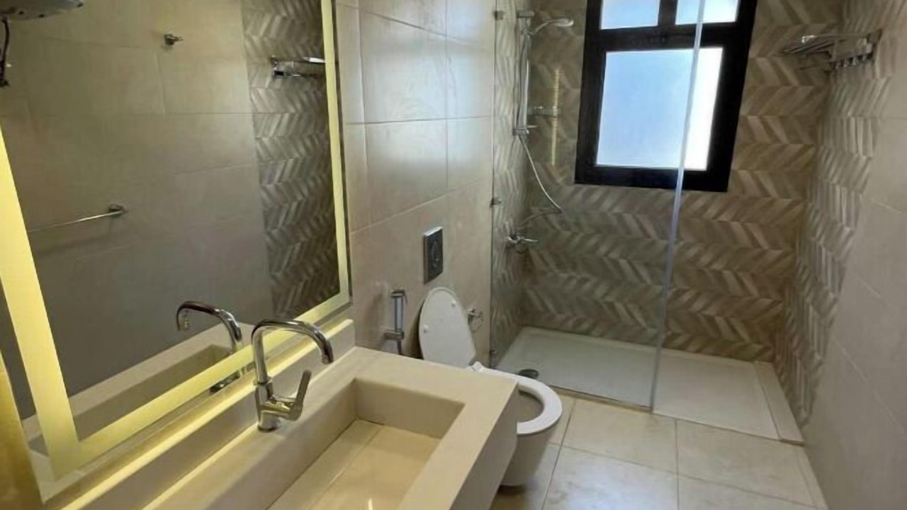 Photo of Bathroom in Sheikh Zayed City