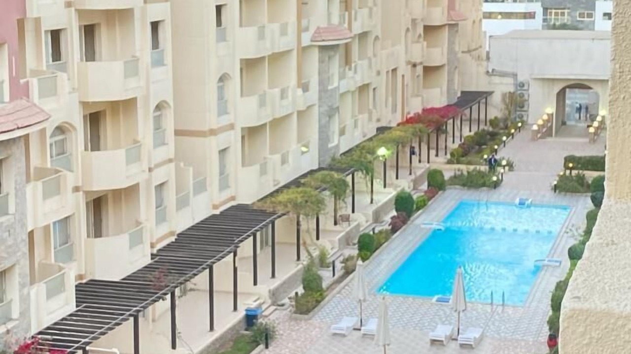 Photo of Patio Balcony in Corniche Road-Dahar