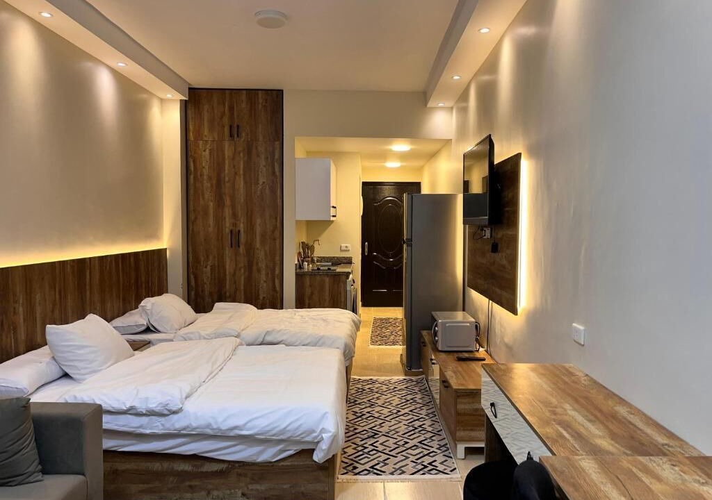 Photo of Bedroom in Corniche Road-Dahar