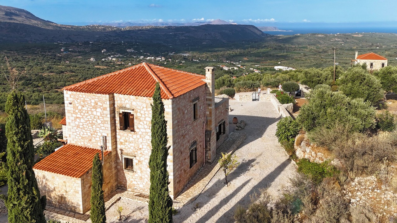 Photo of Outdoor in Makhairoi