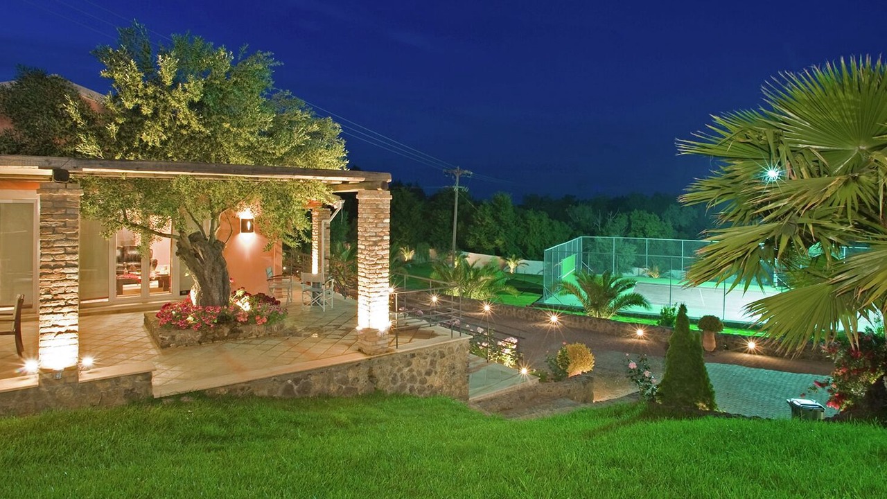 Photo of Outdoor in Parelia