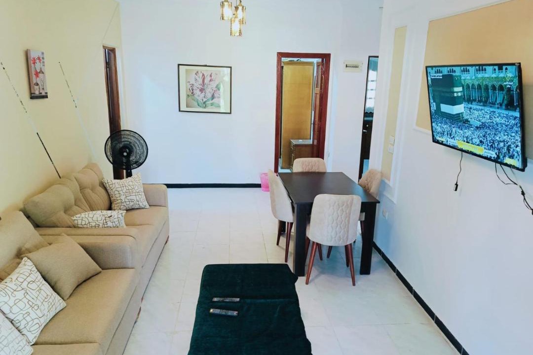 Photo of Livingroom in Ar-Raml 1