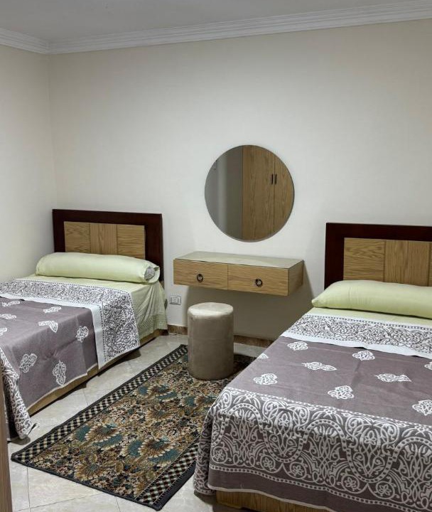 Photo of Bedroom in Pyramids Gardens