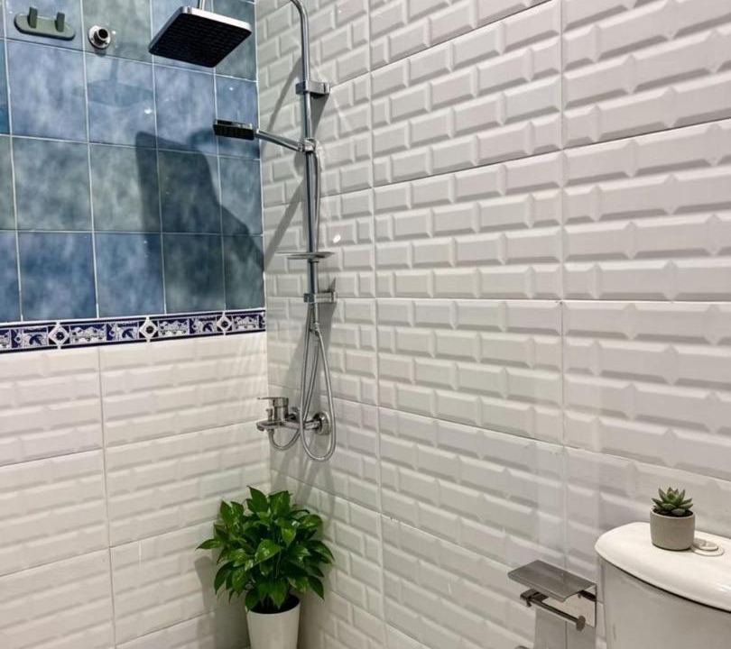 Photo of Bathroom in Garden City