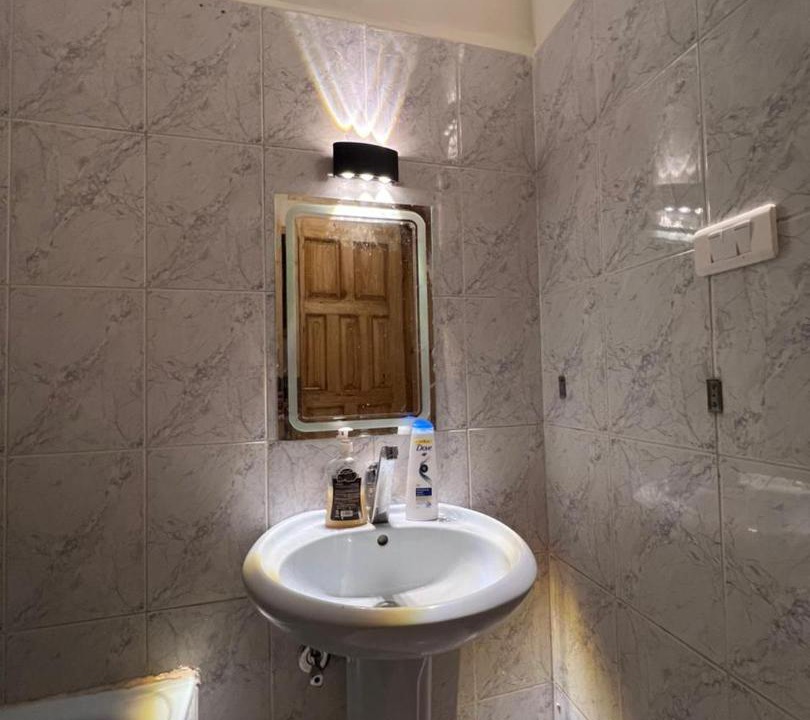 Photo of Bathroom in Al-Badrashayn