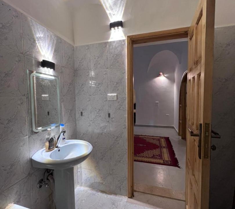 Photo of Bathroom in Al-Badrashayn