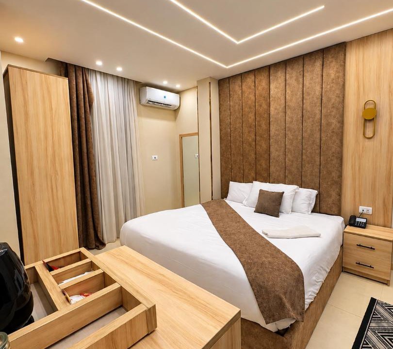 Photo of Bedroom in Pyramids Gardens