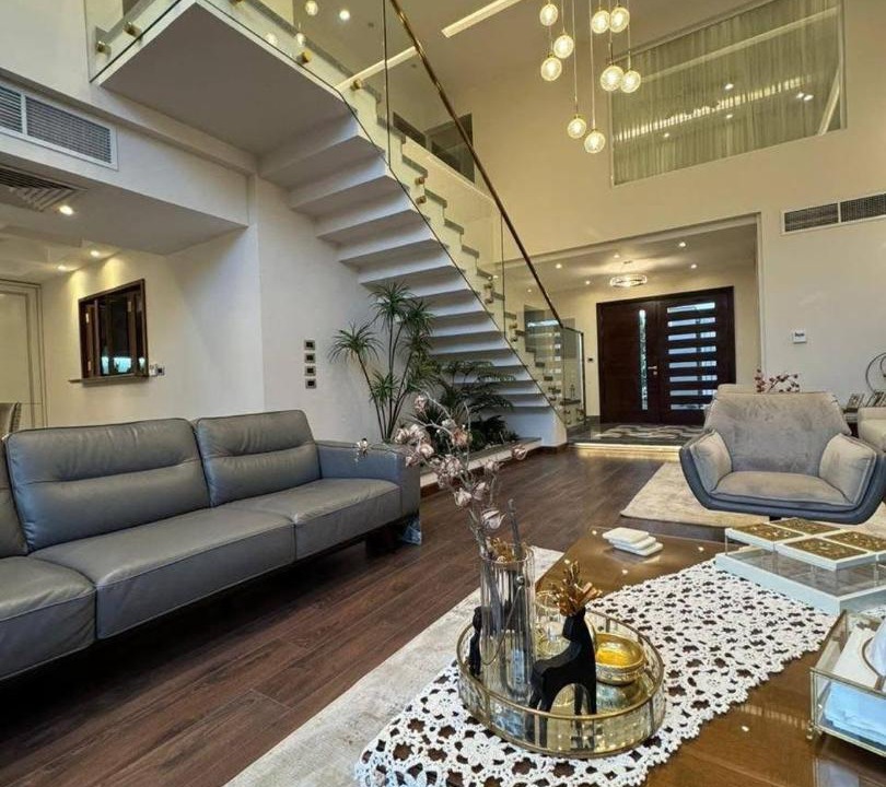 Photo of Livingroom in Sheikh Zayed City