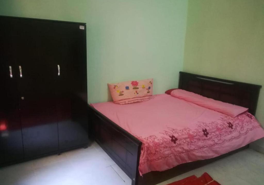Photo of Bedroom in Kafrat al Jabal