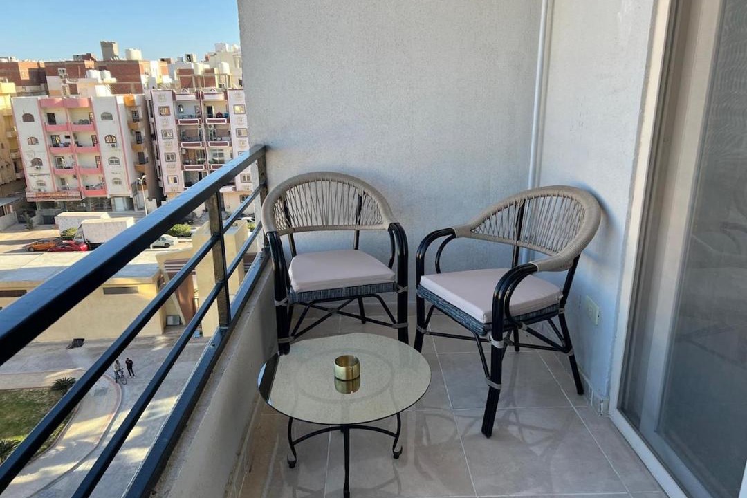 Photo of Patio Balcony in Corniche Road-Dahar