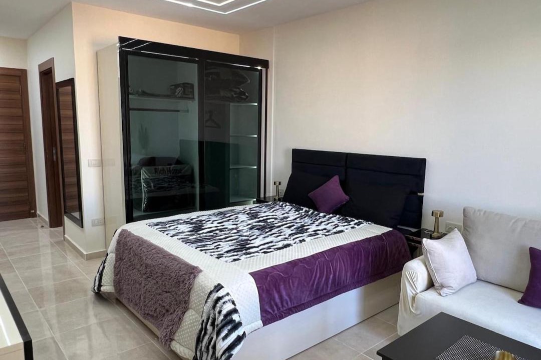 Photo of Bedroom in Corniche Road-Dahar