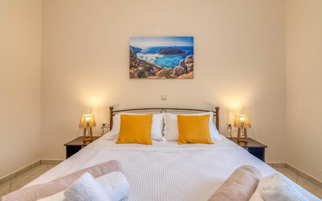 Photo of Bedroom in Limeniskos