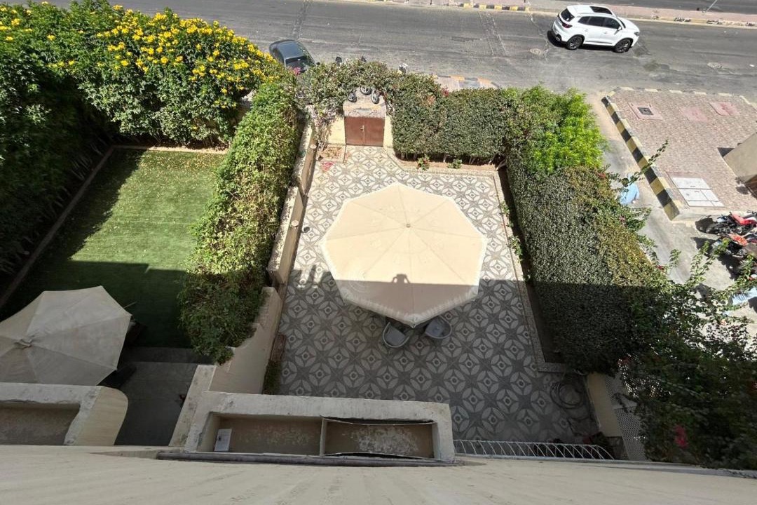 Photo of Others in Corniche Road-Dahar