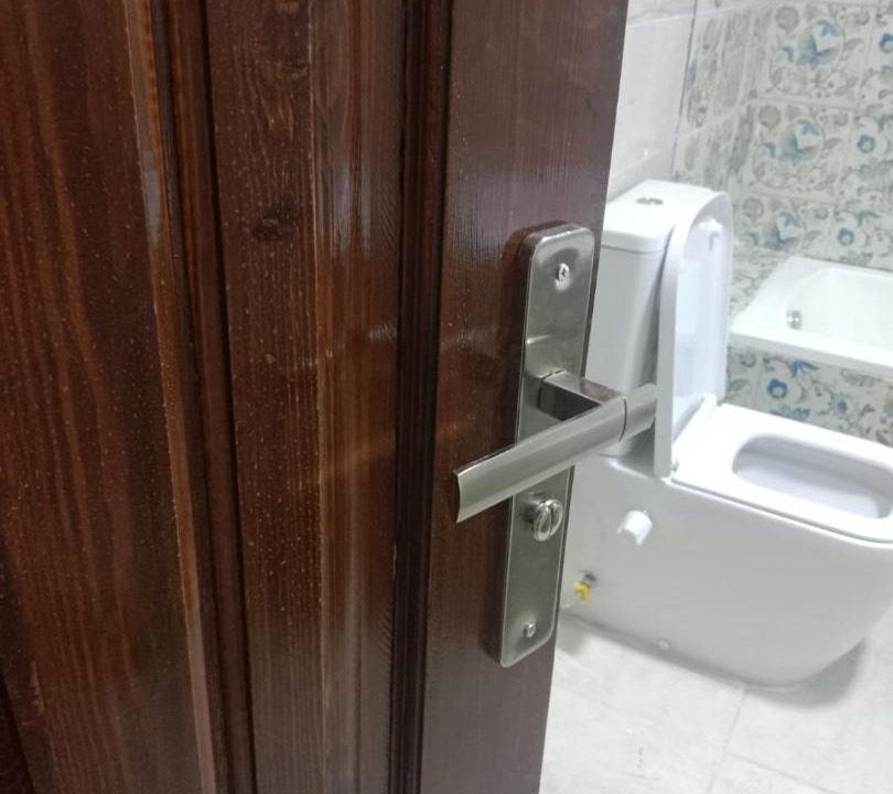 Photo of Bathroom in Al-'Umraniyah