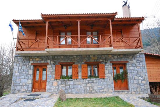Photo of Buildings in Alonistaina