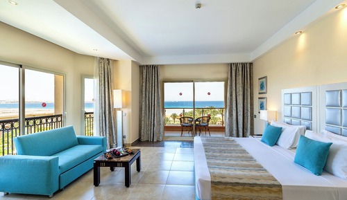 Club Room, Sea View