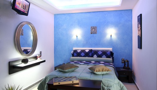 Superior Studio, 1 Queen Bed, City View