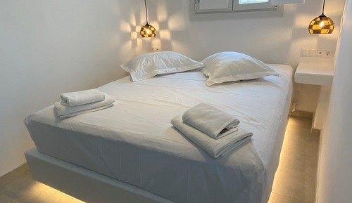 Basic Double Room