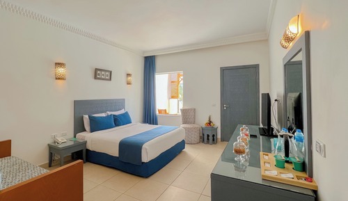Superior Double or Twin Room, Sea View