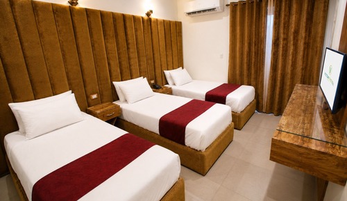 Superior Triple Room, 3 Twin Beds, Ensuite, City View