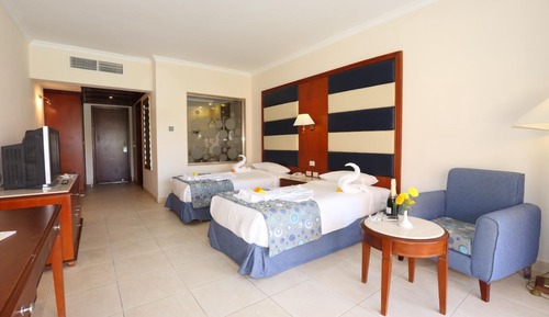 Deluxe Room, Pool View