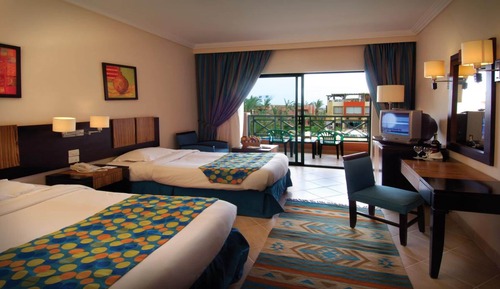Superior Room, Pool View