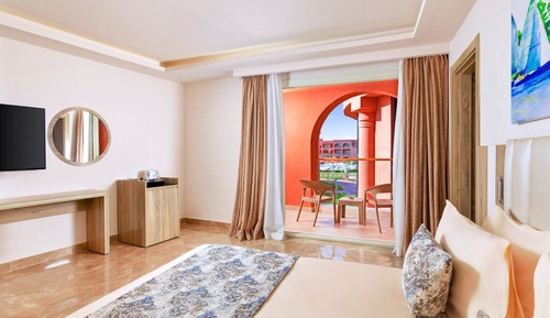 Deluxe Double or Twin Room, Garden View