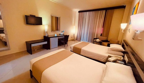 Standard Double or Twin Room, City View