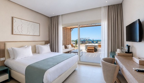 Executive Jacuzzi Suite