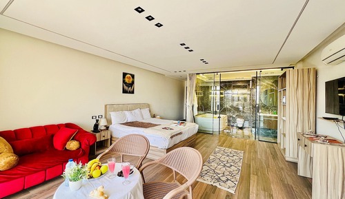 Deluxe Suite, Mountain View