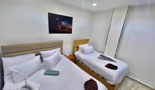 Standard Triple Room, City View