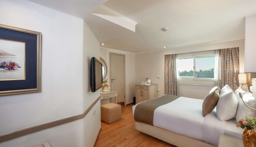 Junior Suite, River View
