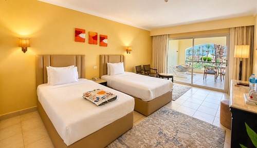 Royal Club Sea View Room
