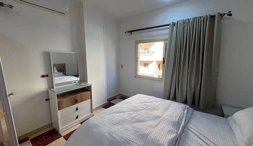 Comfort Apartment, Balcony, City View
