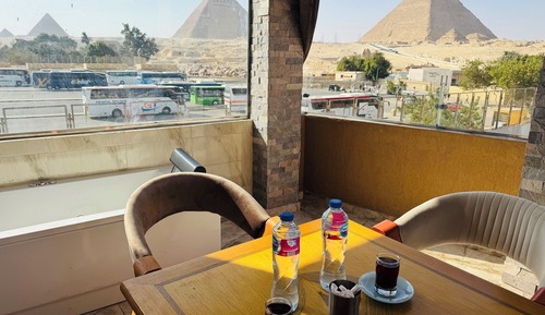 Luxury Hot Tub Room With Panoramic Pyramids View & Terrace