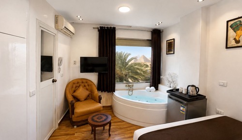 Superior Double Room, Hot Tub, Mountain View