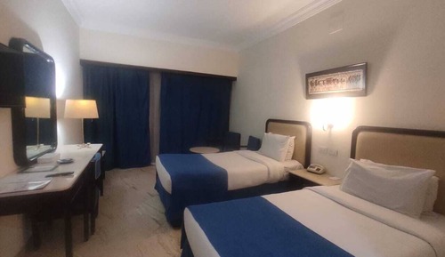 Standard Room, Garden View