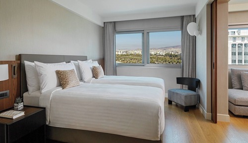 Suite, 2 Twin Beds, Park View, Corner