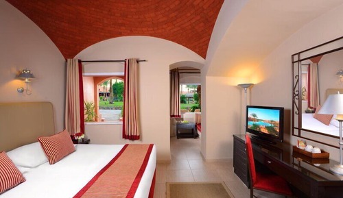 Superior Double Room, Garden View