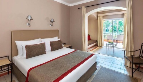 Family Double Room, Garden View