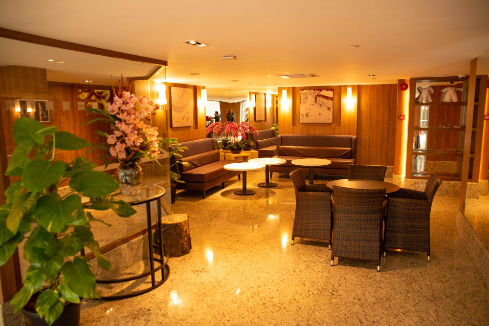 Standard Queen Room