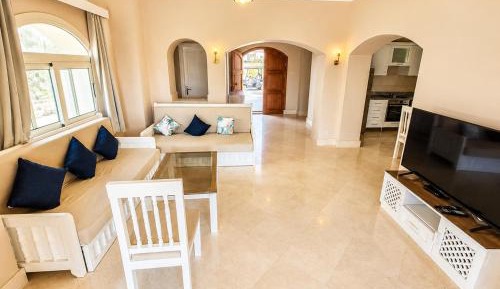 Villa with Sea View