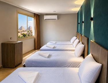 Quadruple Room with Mountain View