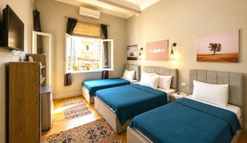 Deluxe Quadruple Room