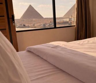 Deluxe Double or Twin Room with Mountain View