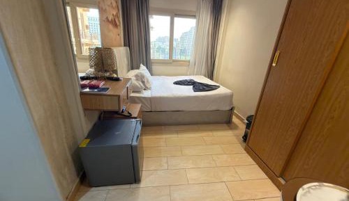 Deluxe Single Room